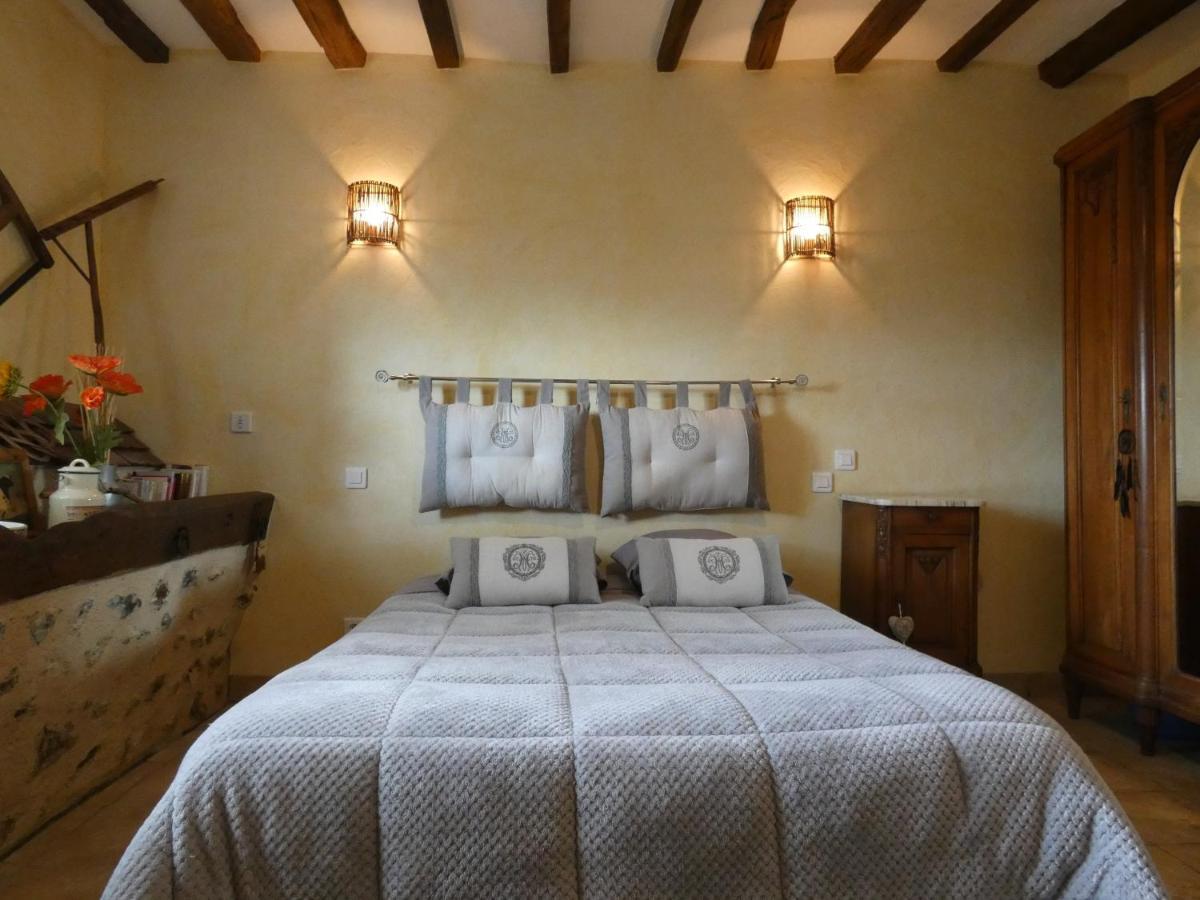 Les Logis Du Breuil Bed & Breakfast Marchéville Dış mekan fotoğraf