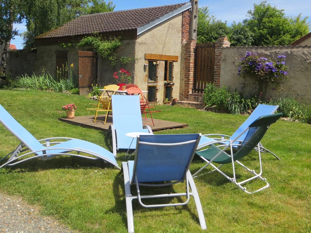 Les Logis Du Breuil Bed & Breakfast Marchéville Dış mekan fotoğraf