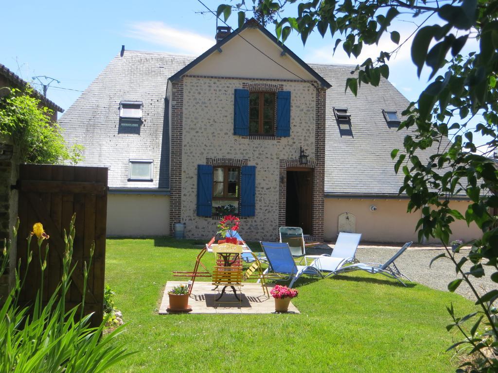 Les Logis Du Breuil Bed & Breakfast Marchéville Dış mekan fotoğraf